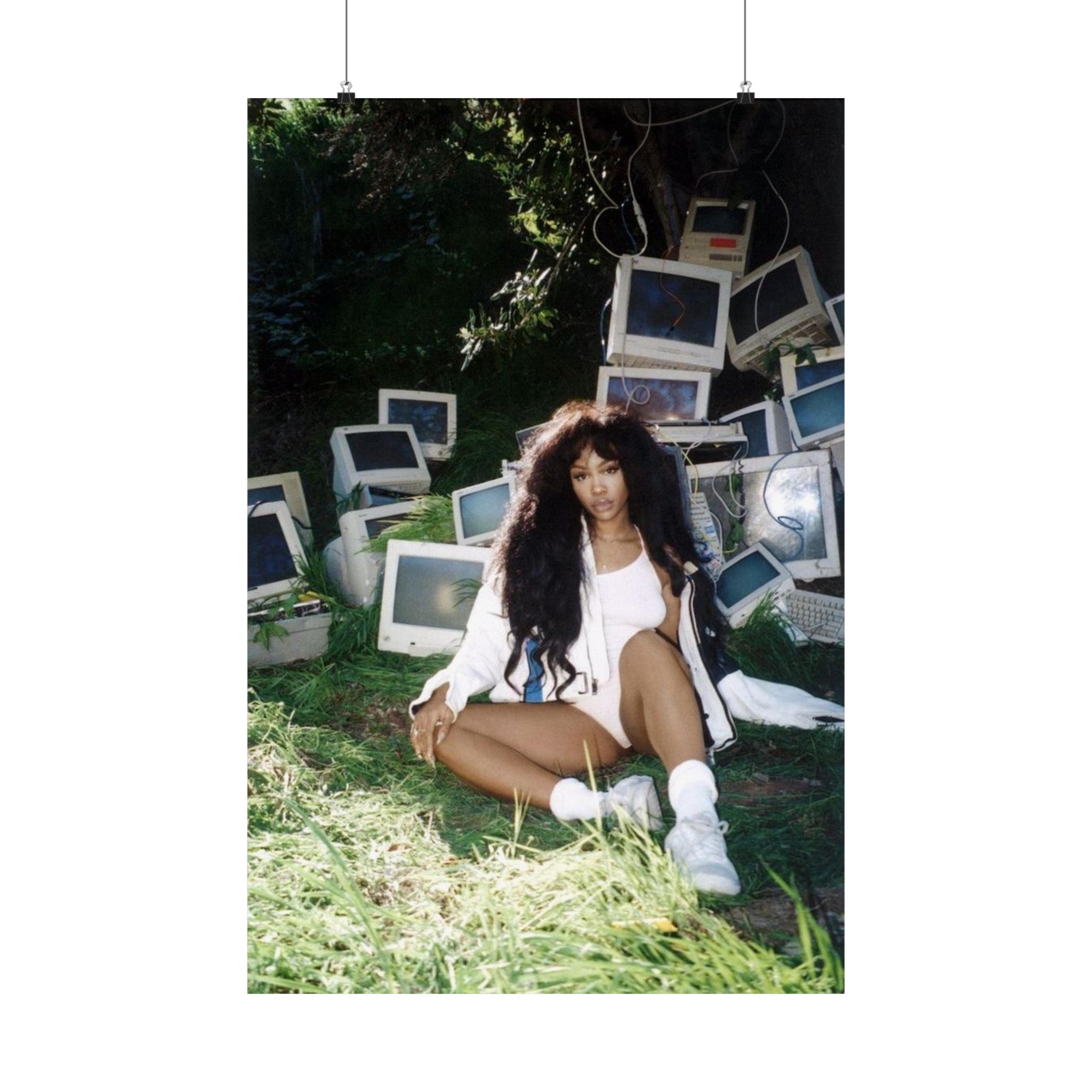 SZA - Visionary Hip-Hop Artist Poster - Iconic Rap Maestro Art Print